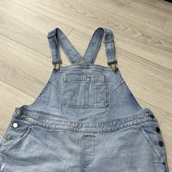 Lane Bryant Shorts Wide Leg Blue Jean Overalls - Picture 5 of 12